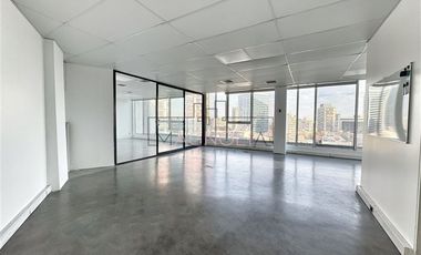 Oficina en Venta en Almirante Pastene y Pérez Valenzuela