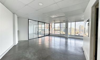 Oficina en Venta en Almirante Pastene y Pérez Valenzuela
