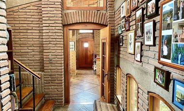 Casa en Venta en Av. Del Parque / El Almendro