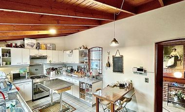 Casa en Venta en Av. Del Parque / El Almendro