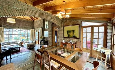 Casa en Venta en Av. Del Parque / El Almendro