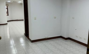 Oficina en Arriendo Ubicado en Medellín Codigo 873