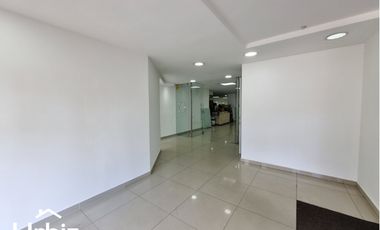Arriendo / Venta de Local Comercial de 380m en Multicentro