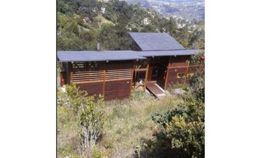 Vendo Hermosa Casa con buen lote en el hato k7 vía la Calera