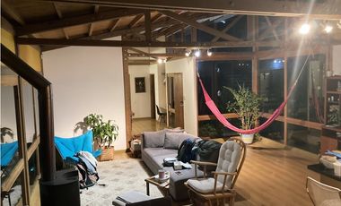 Vendo Hermosa Casa con buen lote en el hato k7 vía la Calera