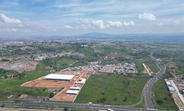 Terreno en parque industrial Axis Tonala