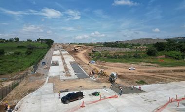 Terreno en parque industrial Axis Tonala