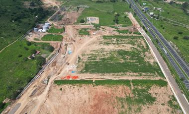 Terreno en parque industrial Axis Tonala