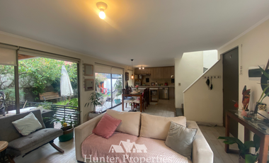 Casa en Venta en Tobalaba con Palena