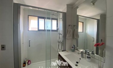 Casa en Venta en Tobalaba con Palena