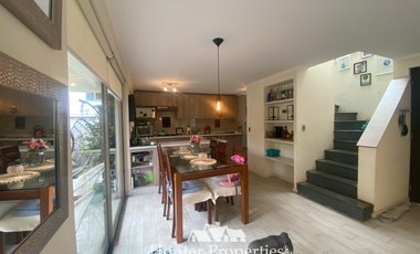 Casa en Venta en Tobalaba con Palena