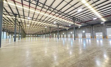 Bodega industrial 11,994 m2 dentro parque cerca de Periferico, Tlaquepaque Jal.