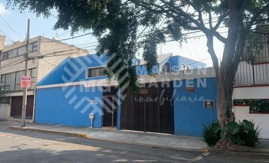 Casa en Venta con Grandes Espacios Ideal Para Desarrolladores