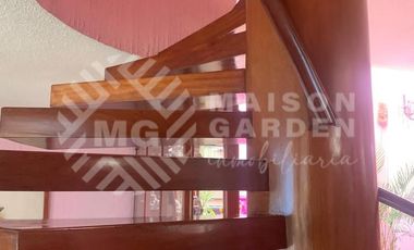 Casa en Venta con Grandes Espacios Ideal Para Desarrolladores