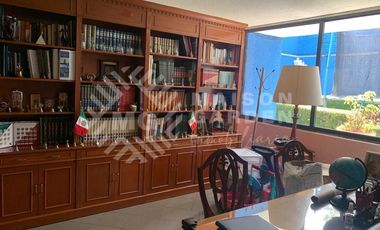 Casa en Venta con Grandes Espacios Ideal Para Desarrolladores