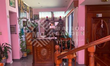 Casa en Venta con Grandes Espacios Ideal Para Desarrolladores