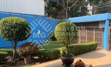 Casa en Venta con Grandes Espacios Ideal Para Desarrolladores