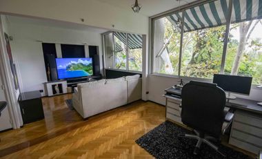 Departamento de 3 ambientes en dúplex en venta, en Vicente López.