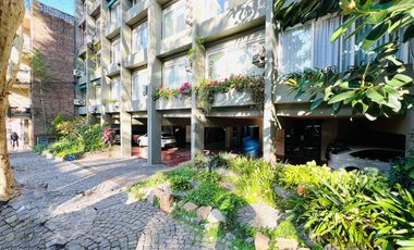 Departamento de 3 ambientes en dúplex en venta, en Vicente López.