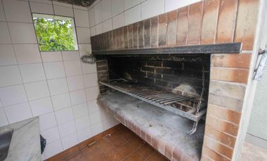 Departamento de 3 ambientes en dúplex en venta, en Vicente López.