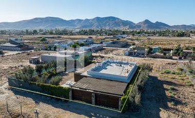 EXCLUSIVA RESIDENCIA  EN EL PORVENIR, LISTA PARA HABITAR