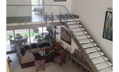 EN VENTA  RESIDENCIA EN  PUERTA PLATA
