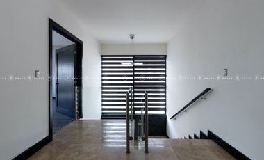 BOSQUES DE SAN FRANCISCO CASA EN VENTA