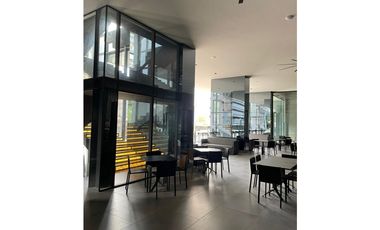 VENTA DE APARTAMENTO AMOBLADO EN BELLAVISTA  NUOVO BY ARMANI cv