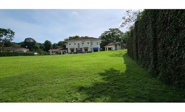 VENTA TERRENO 1249 M2 EN PARQUE RESIDENCIAL CAMINO DE CRUCES KAF