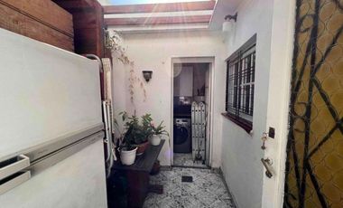Casa PH en venta en Lanus Este
