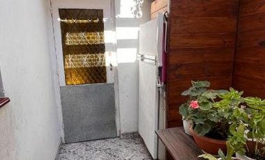 Casa PH en venta en Lanus Este