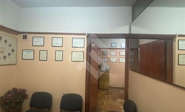Oficina en Venta en Estado / Agustinas
