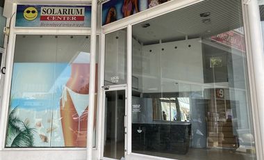 Local Comercial en Arriendo en La Dehesa / Strip Center frente al Portal La Dehesa