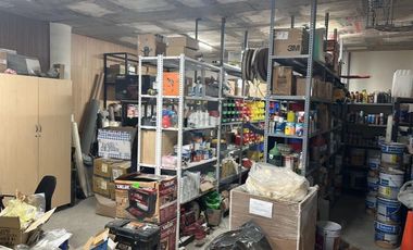 Bodega comercial en venta en Lomas del Bosque