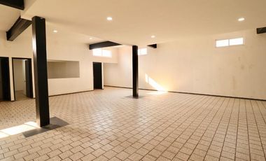 OFICINAS EN RENTA EN MORELIA, CALZADA LA HUERTA.