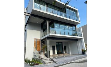 Residencia en venta Balcones del Campestre San Pedro Garza García