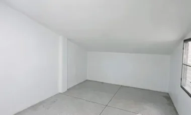 2 Bedroom Townhouse for sale at The Palm City