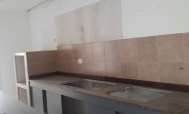 Departamento Tipo Casa en venta en Moron Centro