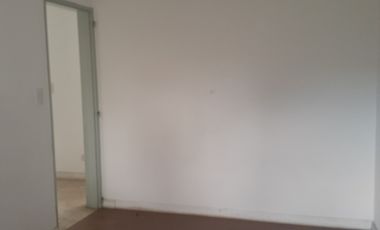 Departamento Tipo Casa en venta en Moron Centro