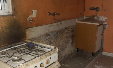 Departamento Tipo Casa en venta en Moron Centro