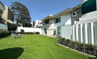 Residencia  de lujo en exclusivo fraccionamiento en Valle Escondido