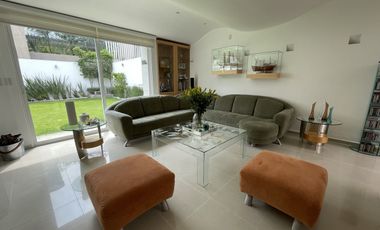 Residencia  de lujo en exclusivo fraccionamiento en Valle Escondido