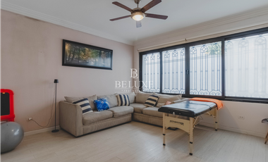 VENDO CASA CON PISCINA PRIVADA EN ALTOS DEL GOLF  (9)