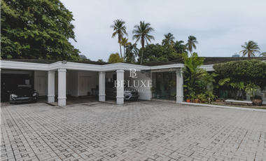 VENDO CASA CON PISCINA PRIVADA EN ALTOS DEL GOLF  (9)