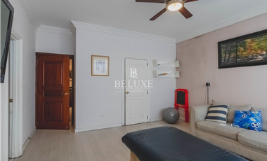VENDO CASA CON PISCINA PRIVADA EN ALTOS DEL GOLF  (9)