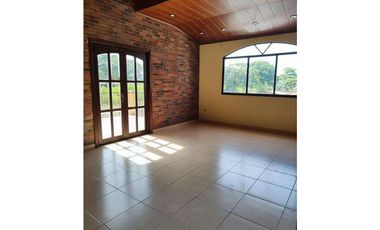 Venta de casa en Chitré (Marejobo) GTA