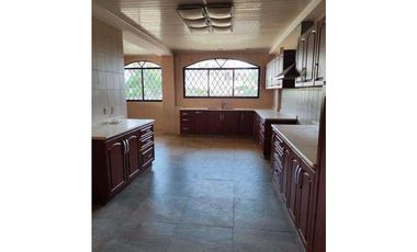 Venta de casa en Chitré (Marejobo) GTA