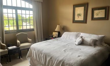 Venta de casa en Costa del Este (Antigua) GTA