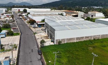 Bodega en venta 1,600m2 Prol. López Mateos Sur