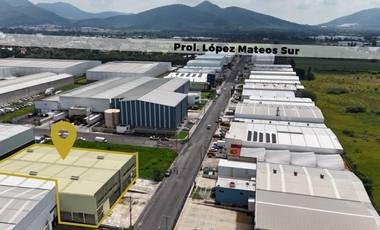 Bodega en venta 1,600m2 Prol. López Mateos Sur